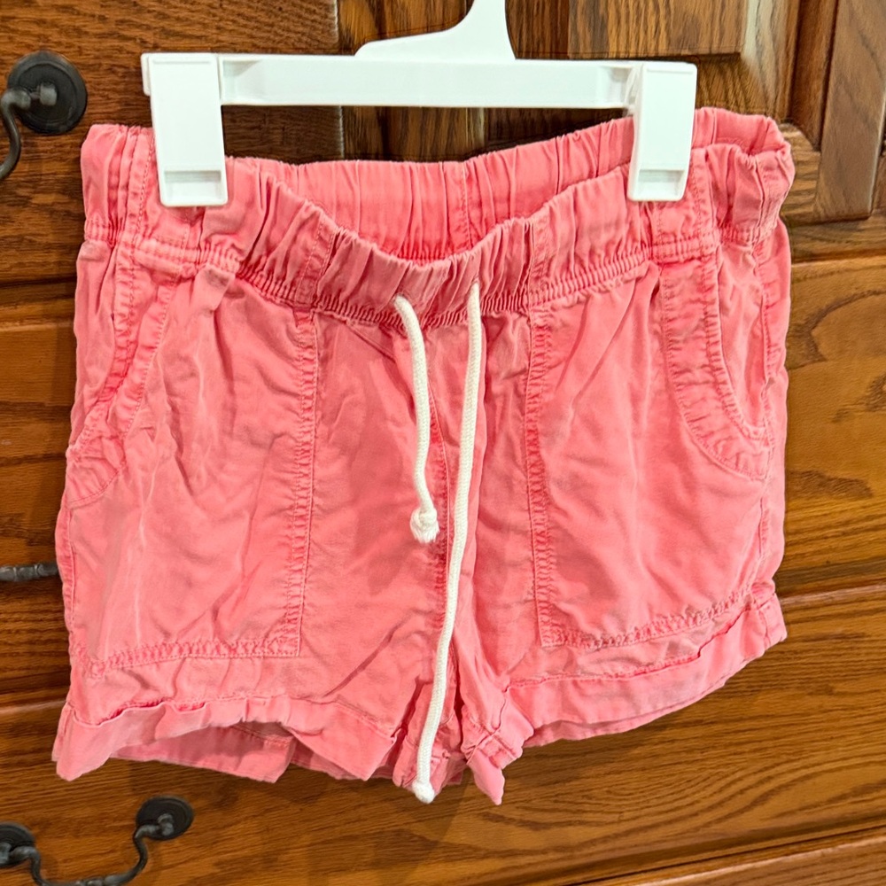 Aerie Coral Women's Cargo Shorts